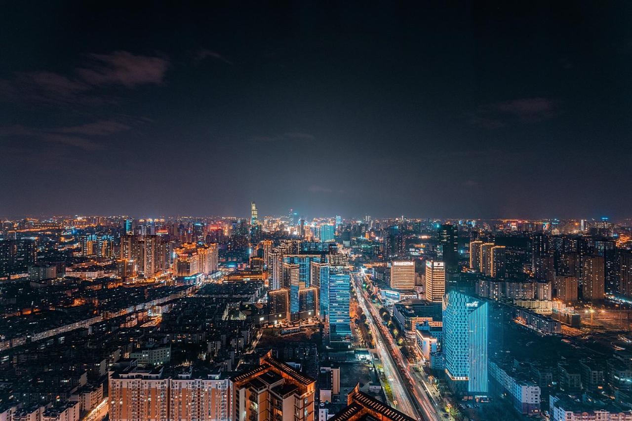 Kunming Hotel High Sky View Apartment Buitenkant foto