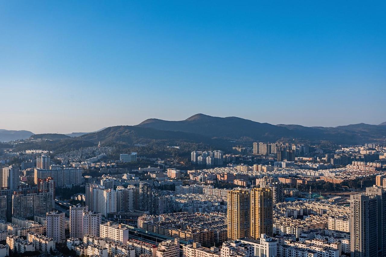 Kunming Hotel High Sky View Apartment Buitenkant foto