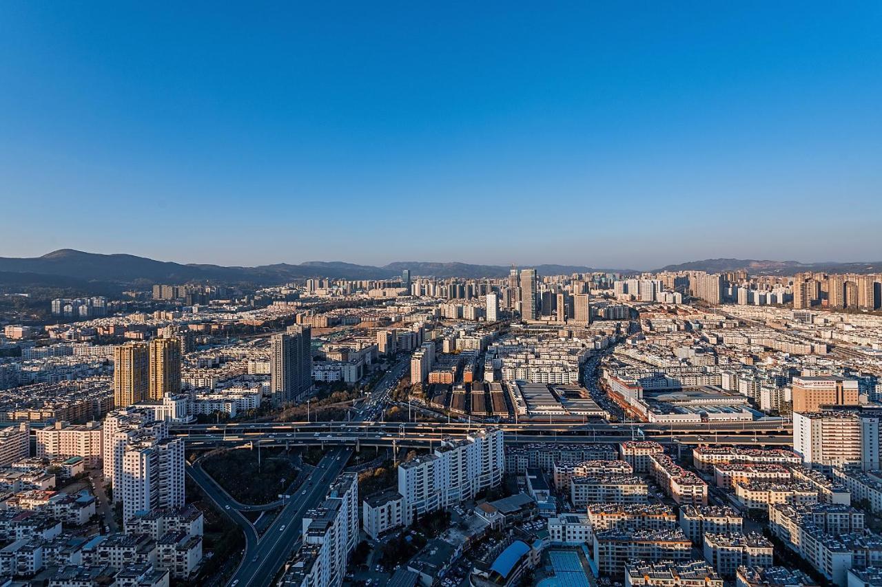 Kunming Hotel High Sky View Apartment Buitenkant foto